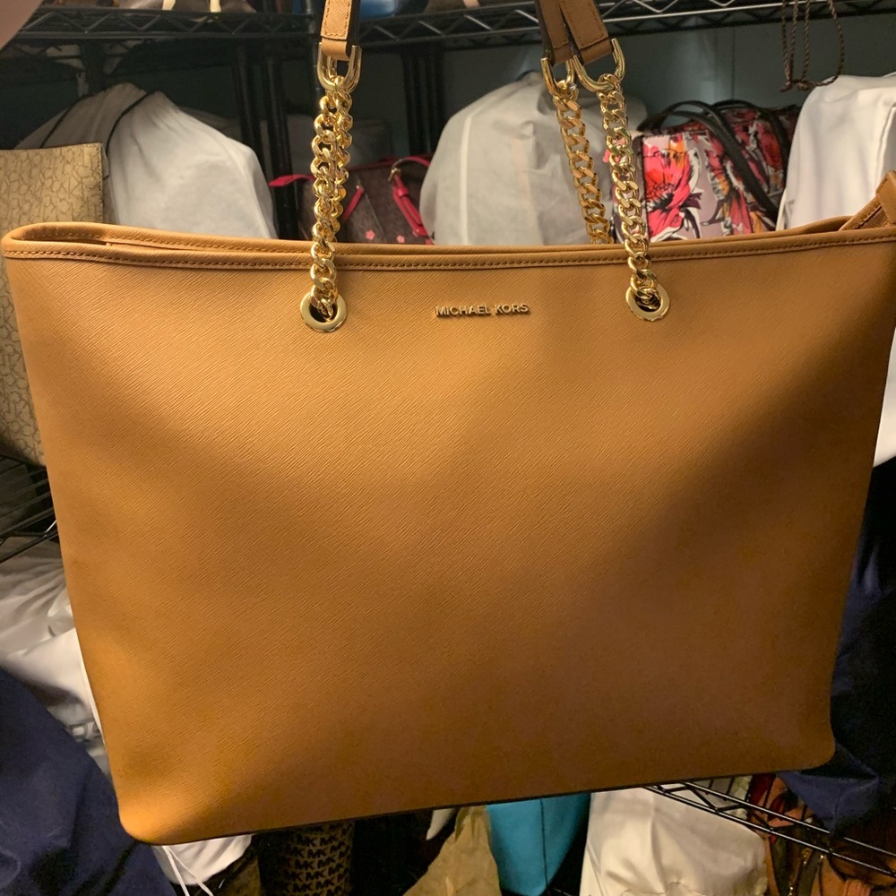 Michael Kors tote